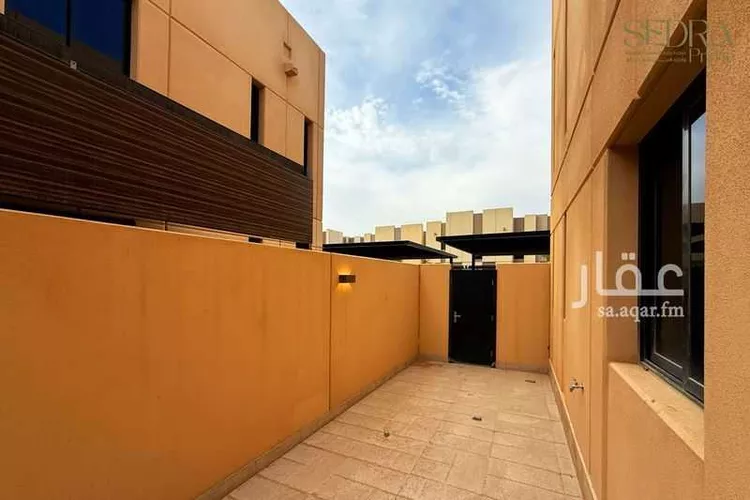 فيلا للإيجار في شارع رقم 1046, حي سدرة, مدينة الرياض, منطقة الرياض صورة 5