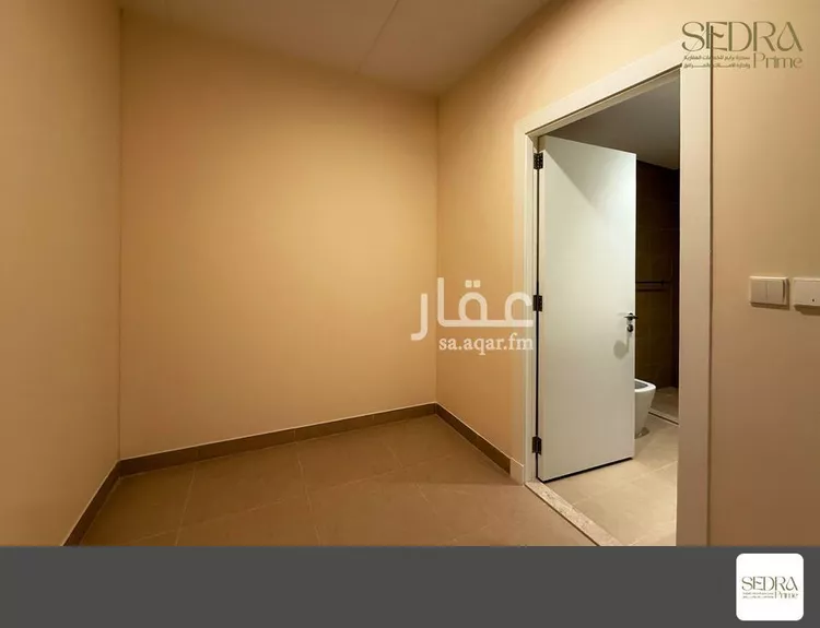 فيلا للإيجار في شارع رقم 2086, حي سدرة, مدينة الرياض, منطقة الرياض 9