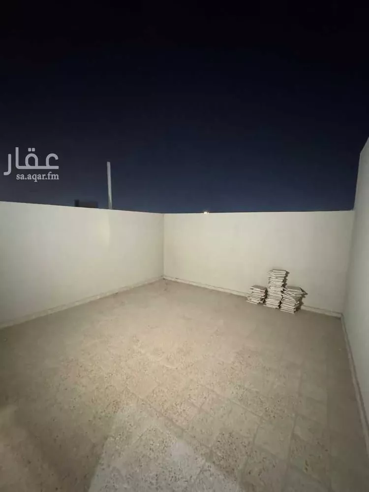 فيلا للبيع في شارع وادي الساحل, حي الرمال, مدينة الرياض, منطقة الرياض 10