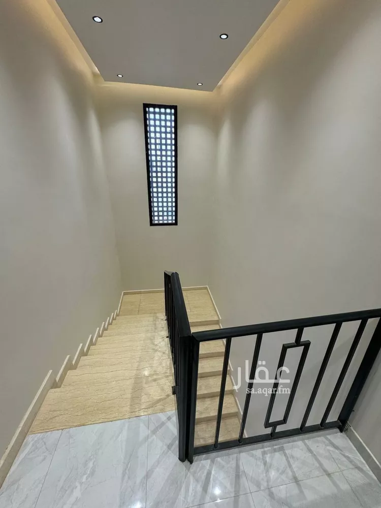 فيلا للبيع في شارع رقم 395, حي المونسية, مدينة الرياض, منطقة الرياض 8
