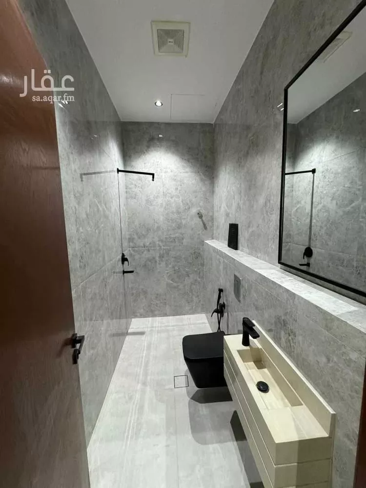 دور للبيع في شارع عثمان بن اليمان, حي البيان, مدينة الرياض, منطقة الرياض 18