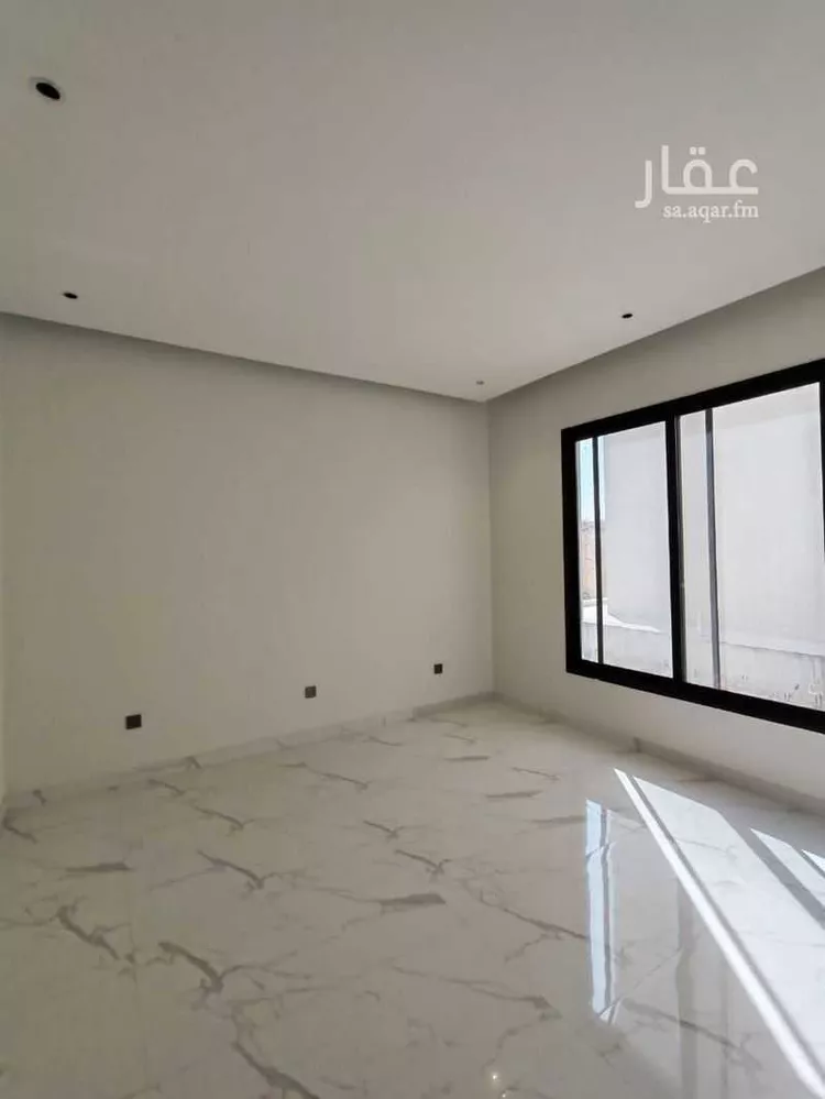 عمارة للبيع في شارع احمد محمد جمال, حي البيان, مدينة الرياض, منطقة الرياض صورة 3