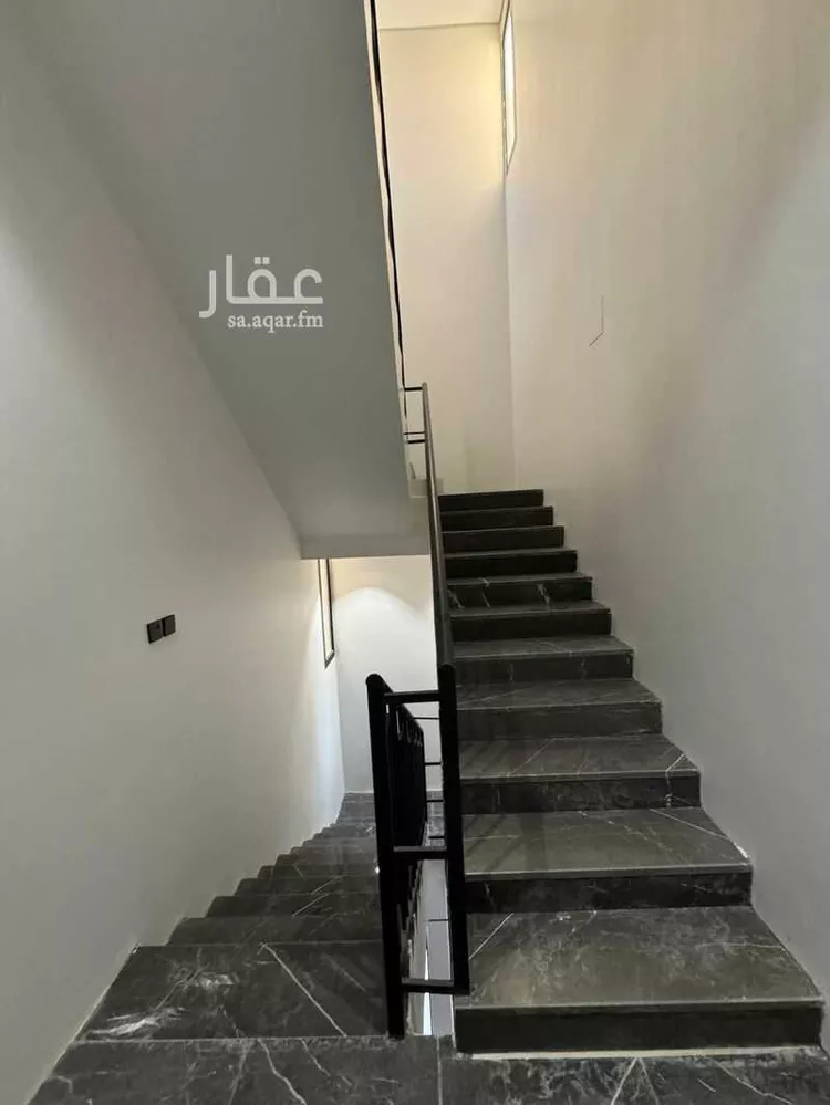 دور للبيع في شارع عثمان بن اليمان, حي البيان, مدينة الرياض, منطقة الرياض 34