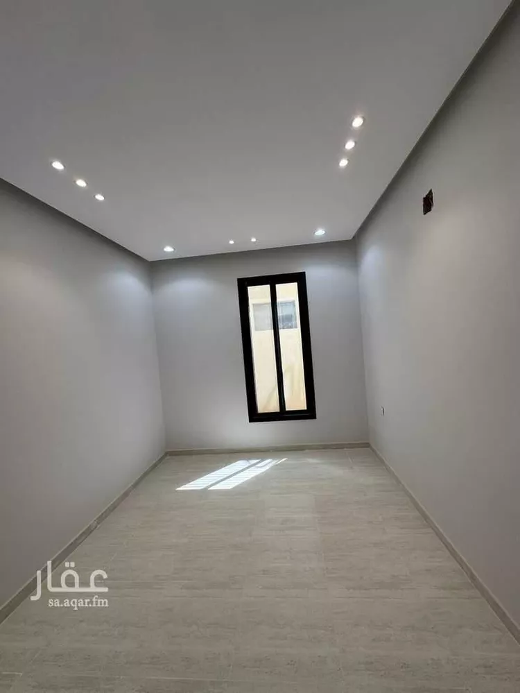 فيلا للبيع في شارع أحمد بشناق, حي الرمال, مدينة الرياض, منطقة الرياض 17