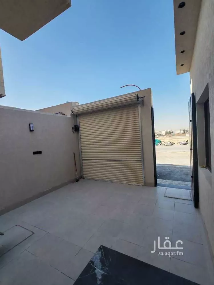 عمارة للبيع في شارع احمد محمد جمال, حي البيان, مدينة الرياض, منطقة الرياض صورة 3