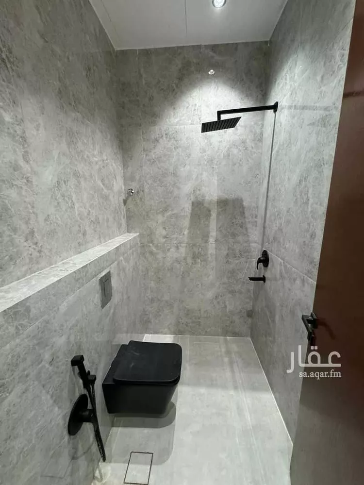 دور للبيع في شارع عثمان بن اليمان, حي البيان, مدينة الرياض, منطقة الرياض 21