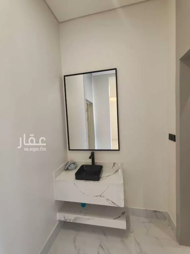 دور للبيع في شارع احمد محمد جمال, حي البيان, مدينة الرياض, منطقة الرياض 8