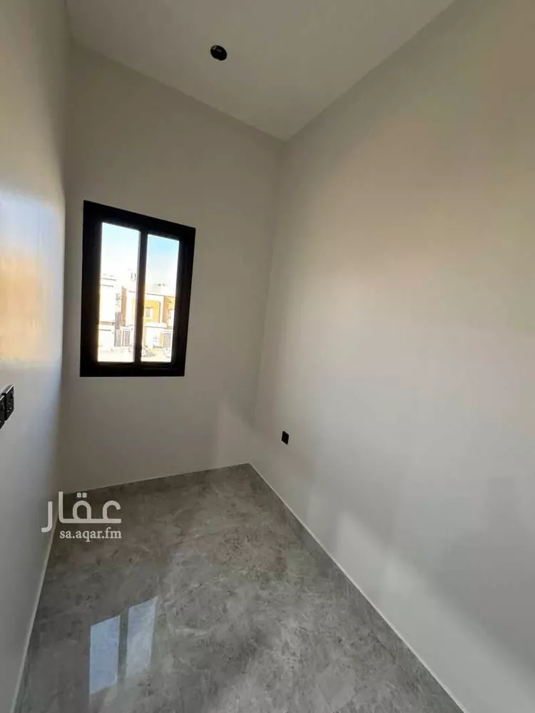 دور للبيع في شارع عثمان بن اليمان, حي البيان, مدينة الرياض, منطقة الرياض 25
