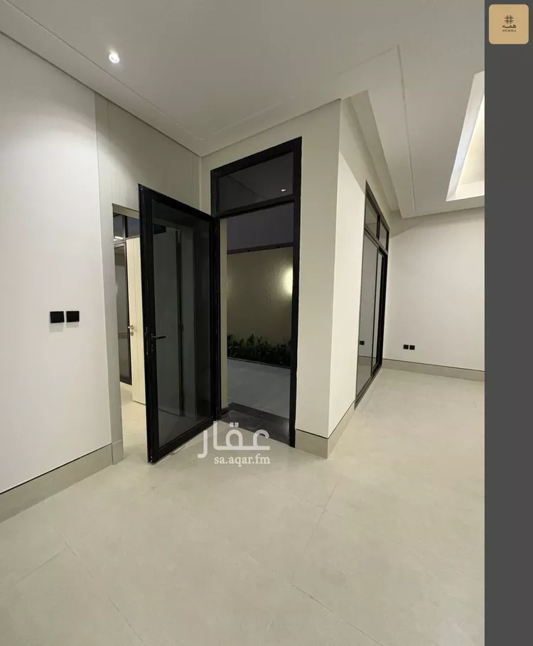 فيلا للبيع في شارع شارع عرض 18, حي الصفاء, مدينة الرياض, منطقة الرياض