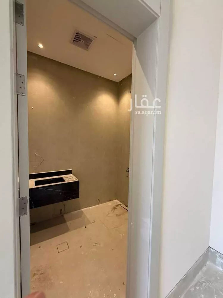 فيلا للبيع في شارع شارع عرض 18, حي الصفاء, مدينة الرياض, منطقة الرياض صورة 3