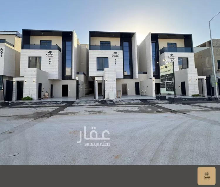 فيلا للبيع في شارع شارع عرض 15 م, حي الرمال, مدينة الرياض, منطقة الرياض