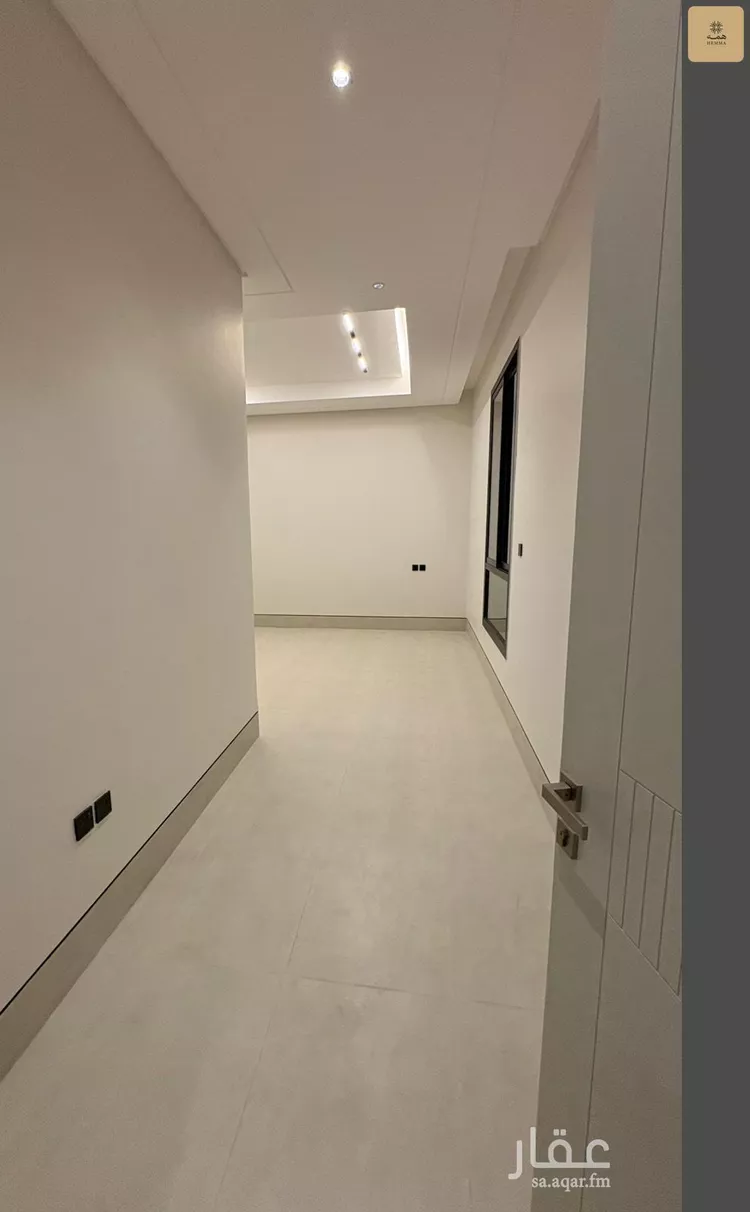 فيلا للبيع في شارع شارع عرض 18, حي الصفاء, مدينة الرياض, منطقة الرياض صورة 4