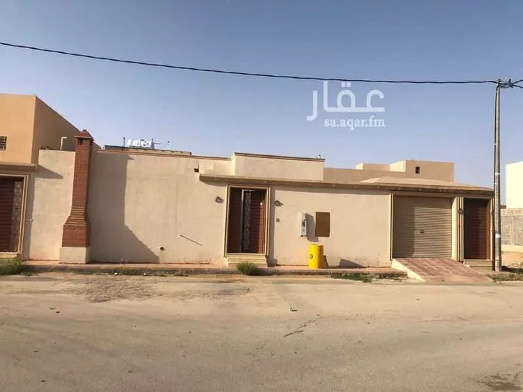 دور للبيع في شارع المرواره, حي الملك عبدالله, مدينة المجمعة, منطقة الرياض صورة 5