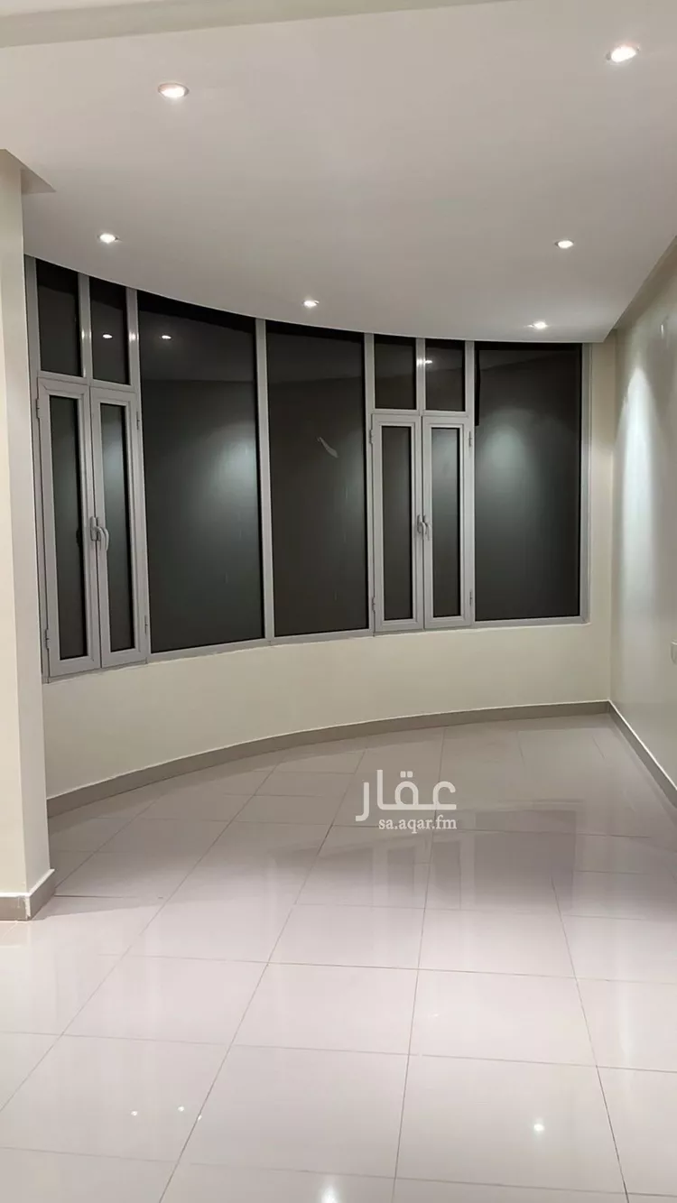 فيلا للإيجار في شارع رقم 157, حي الياسمين, مدينة الرياض, منطقة الرياض صورة 3