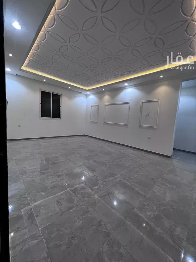 فيلا للبيع في شارع عبدالله القيرواني, حي الرمال, مدينة الرياض, منطقة الرياض صورة 3