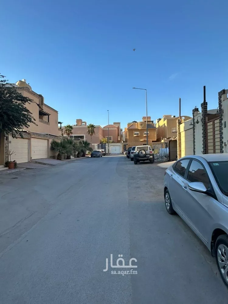 فيلا للبيع في شارع العرين, حي الربيع, مدينة الرياض, منطقة الرياض صورة 3