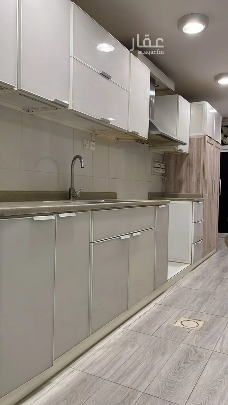 فيلا للإيجار في شارع رقم 157, حي الياسمين, مدينة الرياض, منطقة الرياض صورة 2