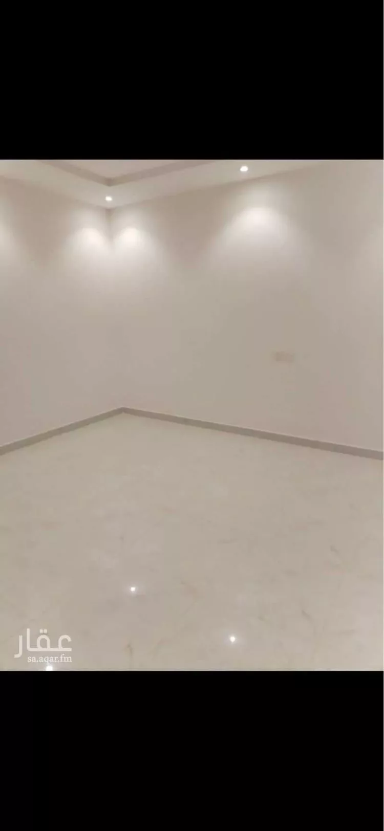 Building for Sale in Riyadh Al Janadriyah