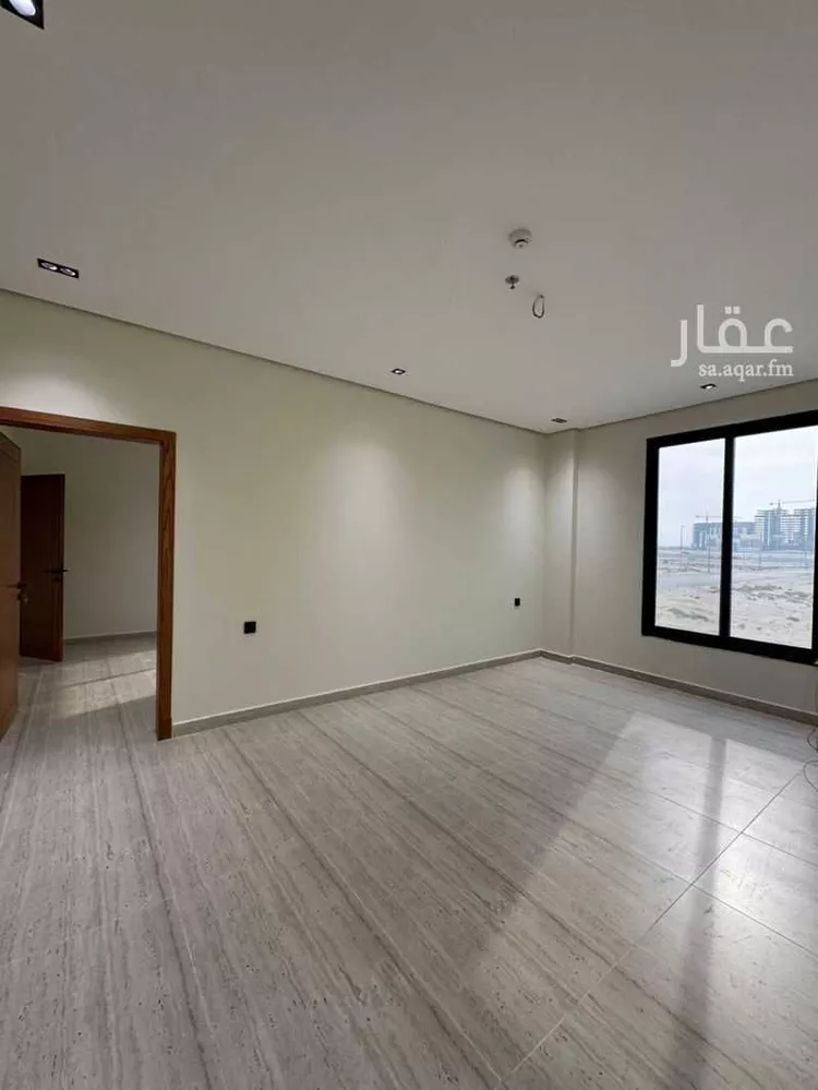 شقة للبيع في شارع الفضل بن عباس, حي ضاحية الملك فهد, مدينة الدمام, المنطقة الشرقية صورة 5