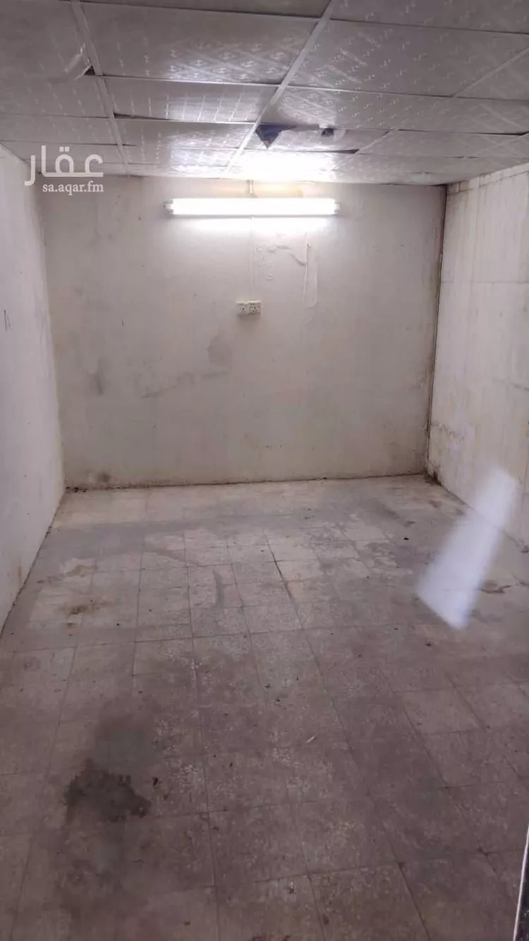 غرفة للإيجار في شارع حسن بن إبراهيم عرب, حي الخالدية, مدينة الرياض, منطقة الرياض