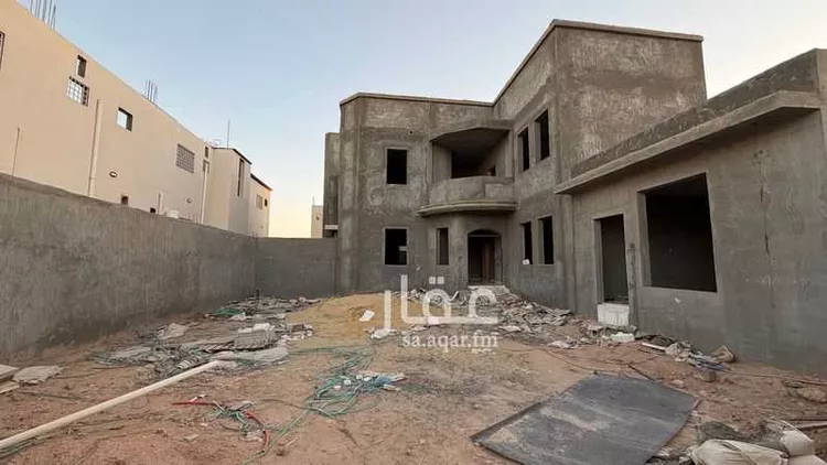 فيلا للبيع في شارع المدينه المنوره ، حي الزمرد ، القريات ، القريات