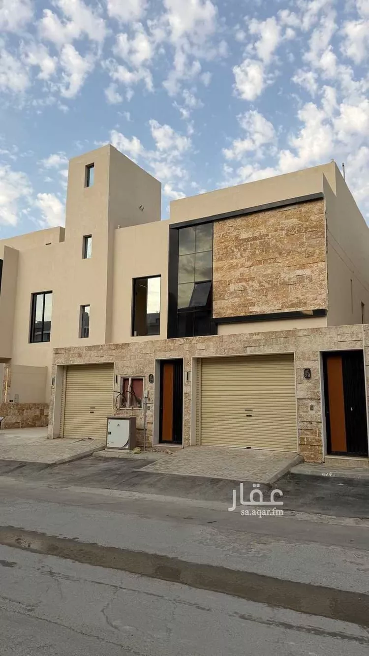 فيلا للبيع في شارع إسماعيل القيسي, حي عكاظ, مدينة الرياض, منطقة الرياض 8