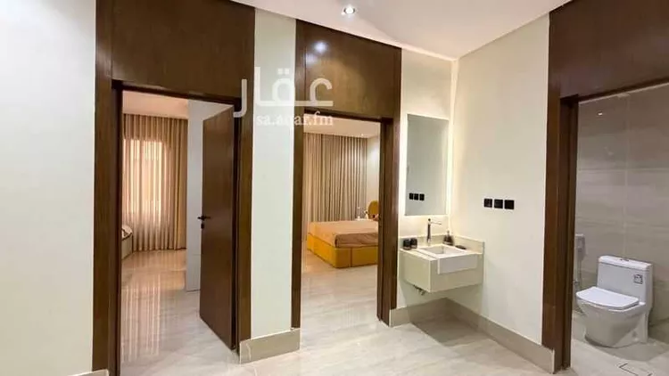 فيلا للبيع في شارع إسماعيل القيسي, حي عكاظ, مدينة الرياض, منطقة الرياض 12