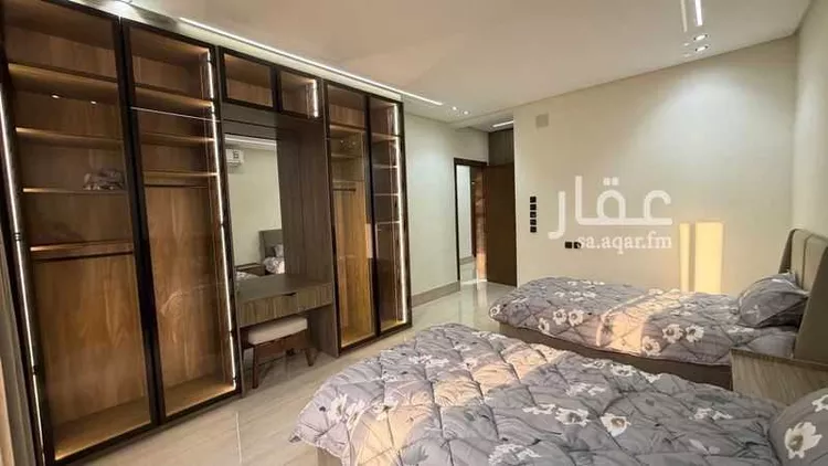 فيلا للبيع في شارع إسماعيل القيسي, حي عكاظ, مدينة الرياض, منطقة الرياض 13