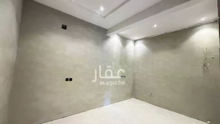 فيلا للبيع في شارع ابن الطيلسان القرطبي, حي عكاظ, مدينة الرياض, منطقة الرياض صورة 2