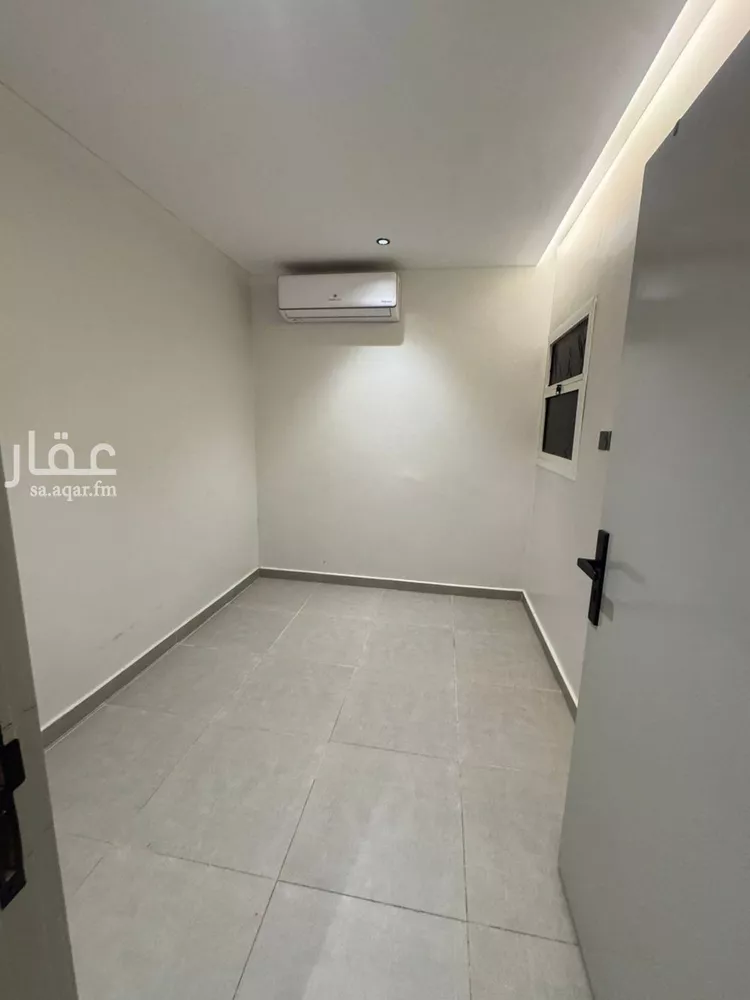 شقة للإيجار في شارع عبداللطيف بن عبدالسلام ريس, حي العريجاء الغربي, مدينة الرياض, منطقة الرياض صورة 5
