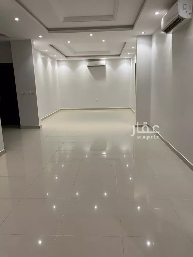 فيلا للإيجار في شارع النجمة, حي الحزم, مدينة الرياض, منطقة الرياض صورة 3