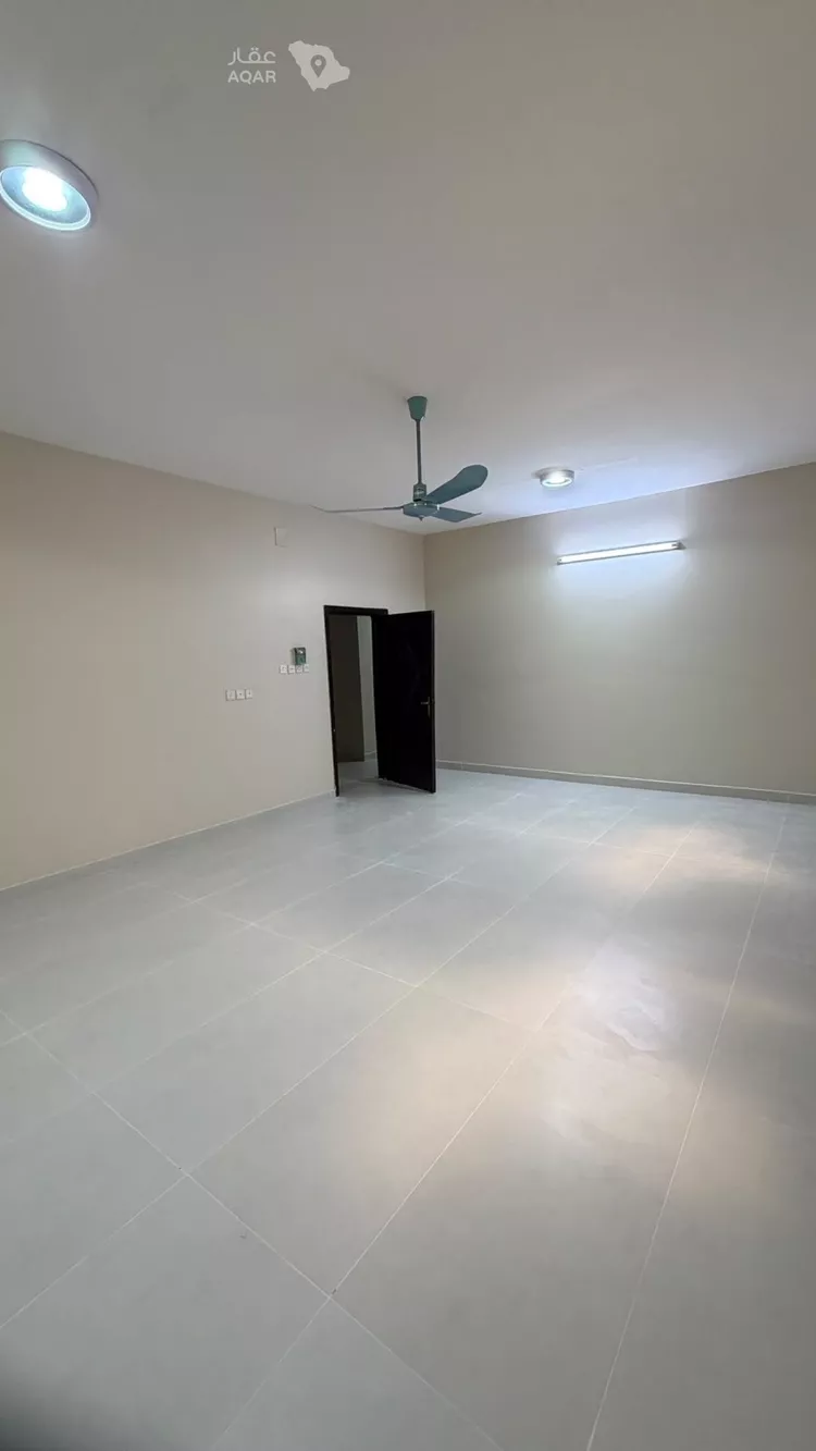 Floor for Rent in Riyadh Al Uraija Al Gharbiyah صورة 5
