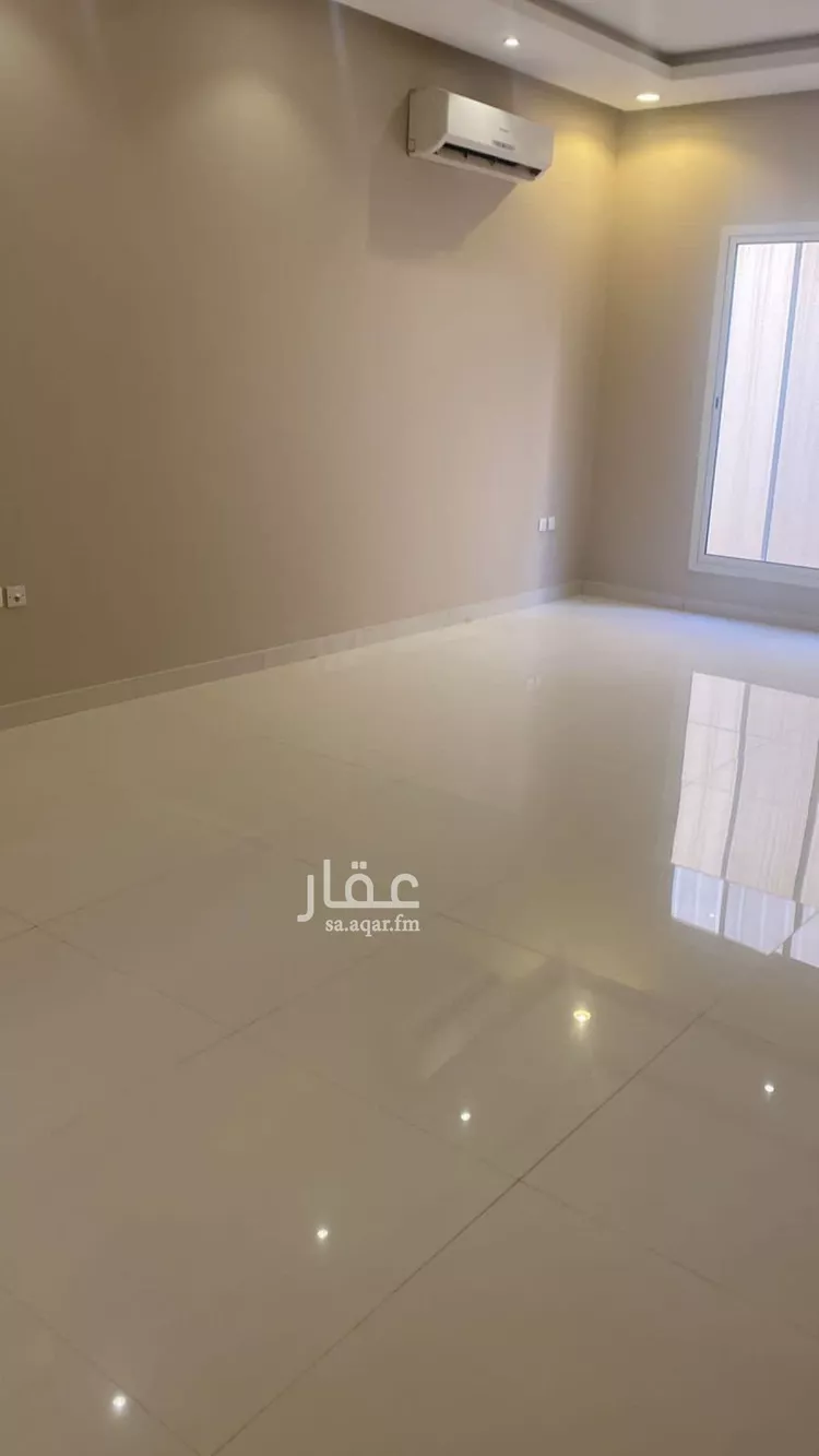 فيلا للإيجار في شارع محمد بن عبدالباقي سنبل, حي القيروان, مدينة الرياض, منطقة الرياض