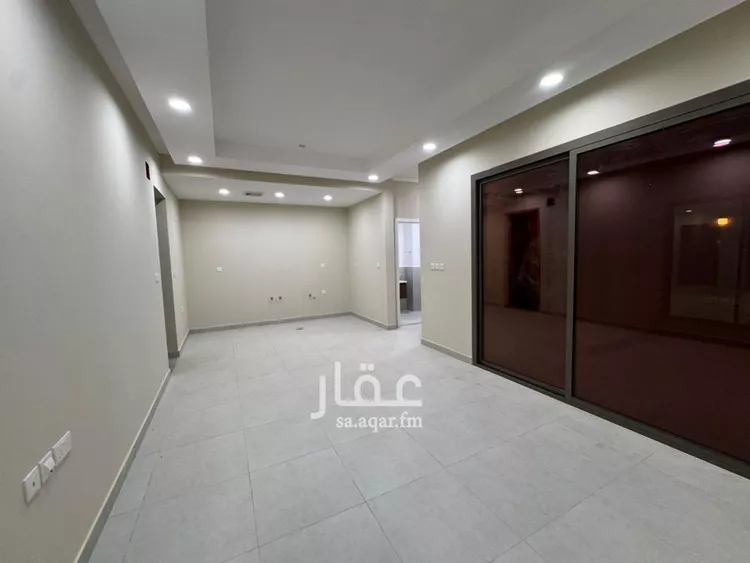 فيلا للإيجار في شارع العذبة, حي البشائر, مدينة الرياض, منطقة الرياض 18