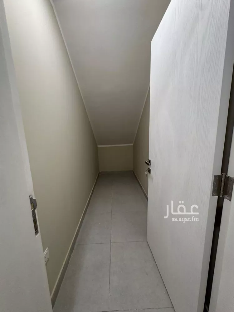 فيلا للإيجار في شارع العذبة, حي البشائر, مدينة الرياض, منطقة الرياض 25