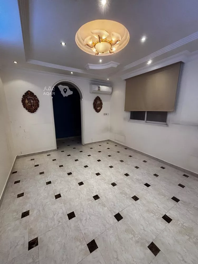 Floor for Rent in Riyadh Al Uraija Al Gharbiyah 11