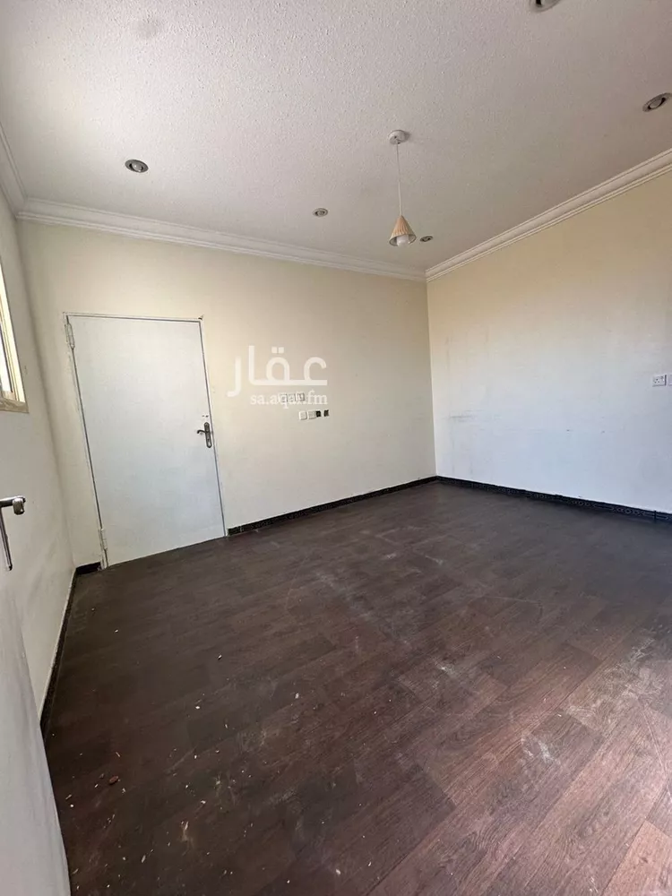 شقة للإيجار في شارع الملك فيصل ابن عبدالعزيز سعود, حي العاصمة, مدينة الدرعية, منطقة الرياض