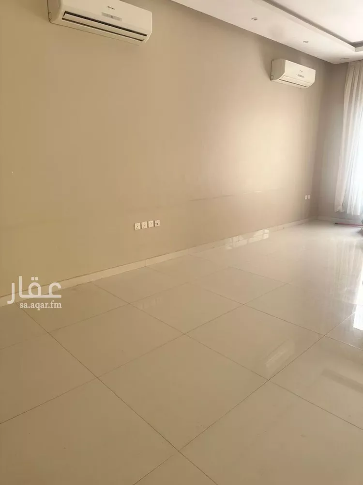 فيلا للإيجار في شارع محمد بن عبدالباقي سنبل, حي القيروان, مدينة الرياض, منطقة الرياض صورة 5