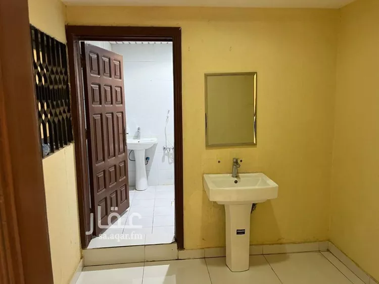 شقة للإيجار في شارع معاوية بن أبي سفيان, حي ظهرة البديعة, مدينة الرياض, منطقة الرياض صورة 3