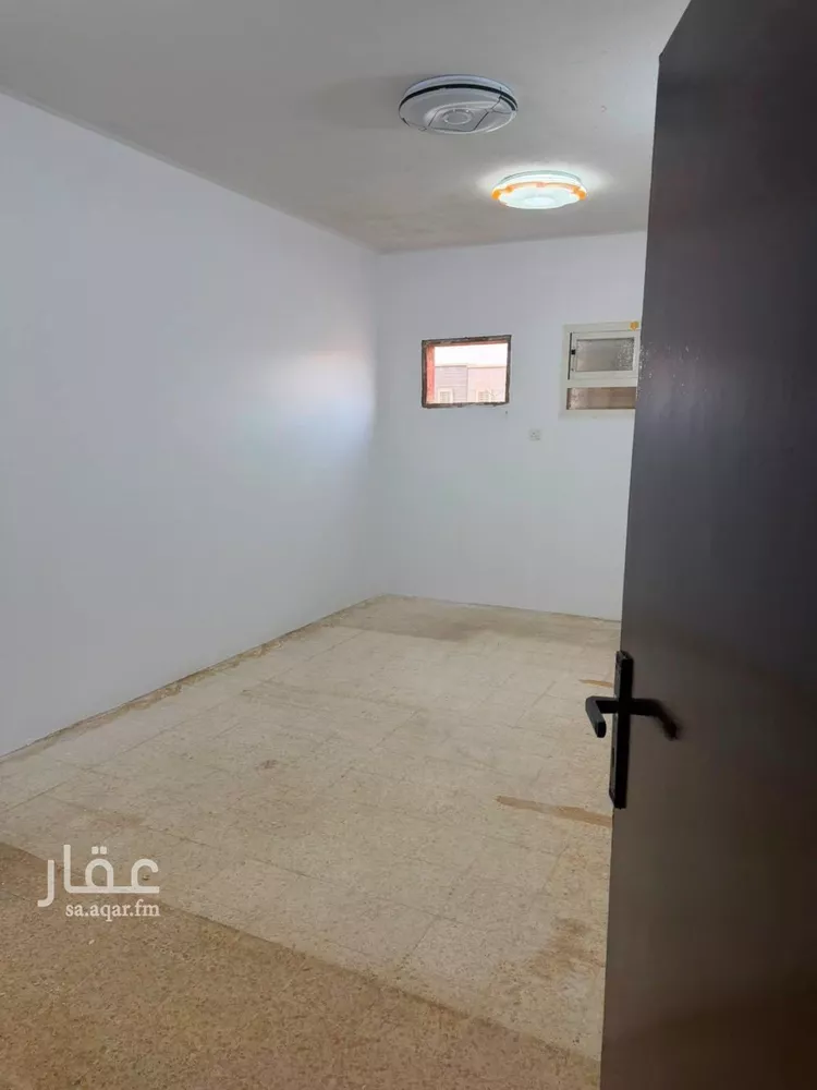 شقة للإيجار في شارع برقة, حي ظهرة لبن, مدينة الرياض, منطقة الرياض