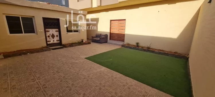 فيلا للإيجار في شارع عبدالله بن يزيد الخطمي الأنصاري, حي العوالي, مدينة الرياض, منطقة الرياض صورة 4