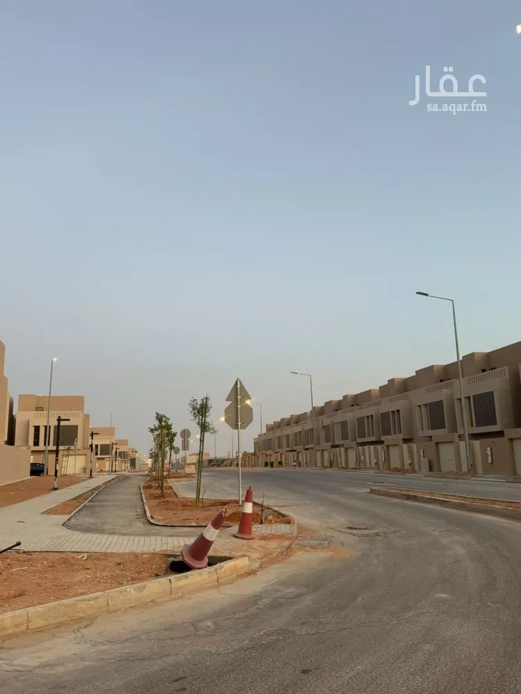 فيلا للإيجار في شارع العذبة, حي البشائر, مدينة الرياض, منطقة الرياض