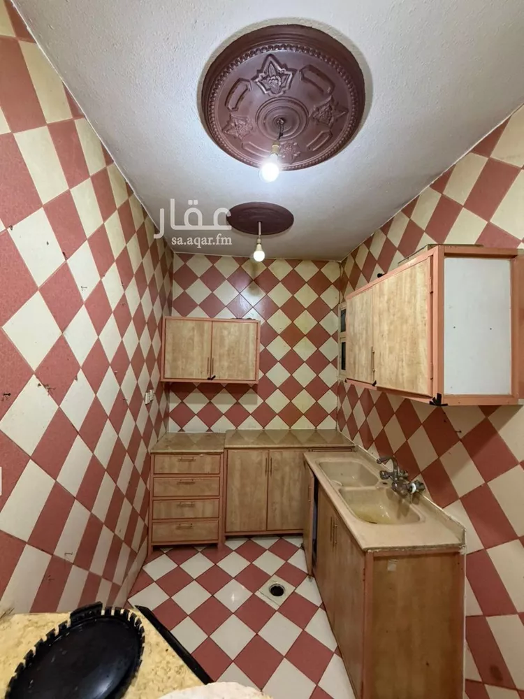 شقة للإيجار في شارع ابن سهل, حي الخالدية, مدينة الرياض, منطقة الرياض صورة 3