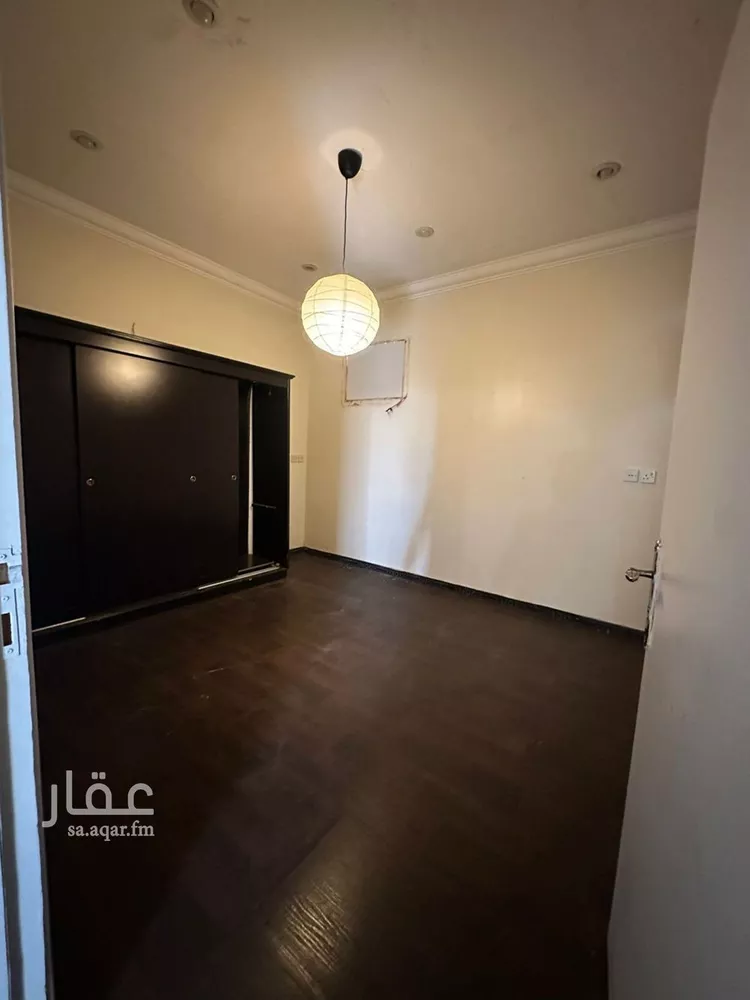 شقة للإيجار في شارع الملك فيصل ابن عبدالعزيز سعود, حي العاصمة, مدينة الدرعية, منطقة الرياض صورة 2