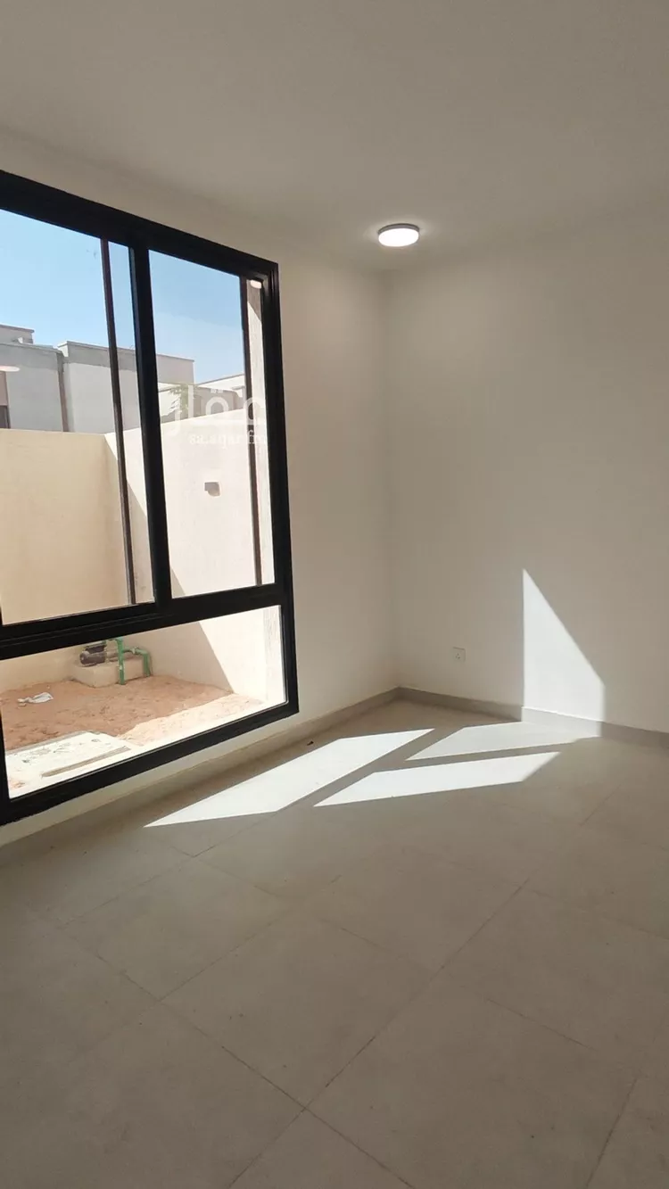 فيلا للإيجار في حي مطار الملك خالد الدولي, مدينة الرياض, منطقة الرياض صورة 3