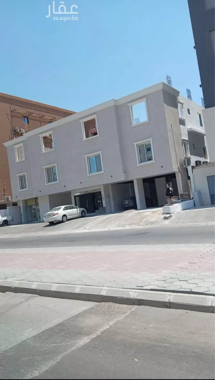 عمارة للبيع في شارع علي البنيان ، حي الريان ، جدة ، جدة
