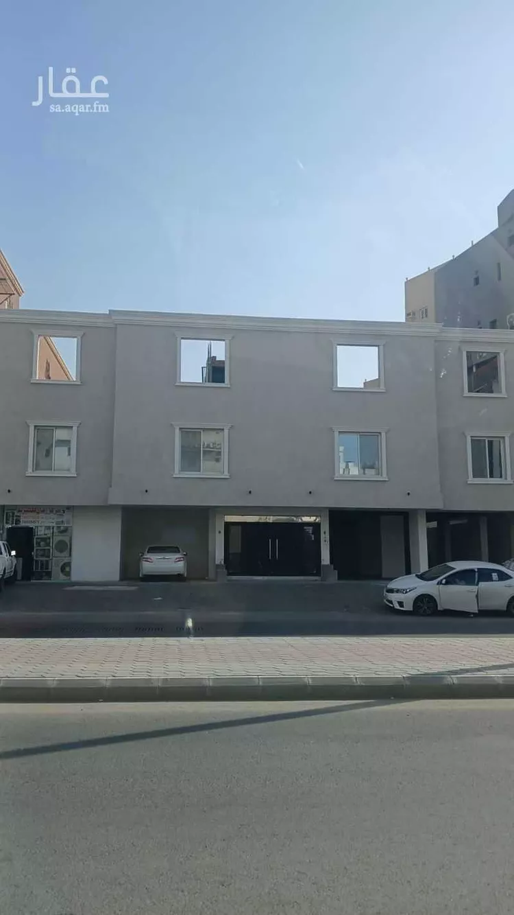عمارة للبيع في شارع علي البنيان ، حي الريان ، جدة ، جدة صورة 2