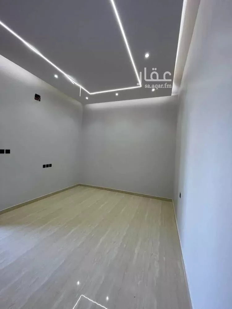 Floor for Sale in Riyadh Al Janadriyah