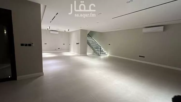 فيلا للإيجار في شارع محمد بن طولون, حي العارض, مدينة الرياض, منطقة الرياض صورة 2