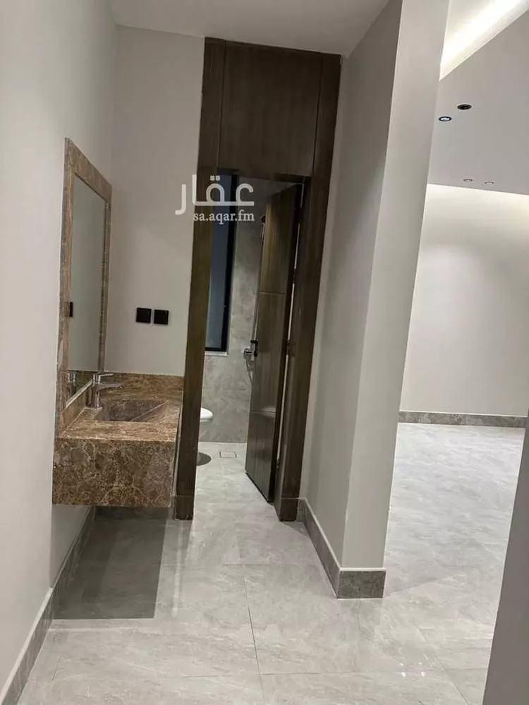 Apartment for Sale in Dammam Ash Shulah 7